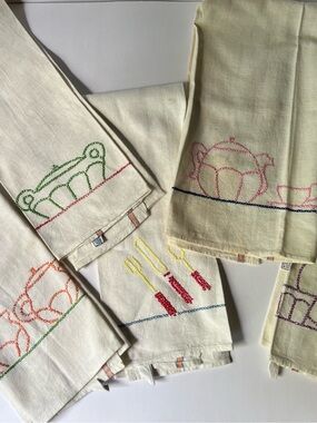 Set of five Vintage Canon tea towels with Multicolor Kitchen Embroidery